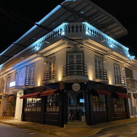 Hotel Valcon Santa Rosa de Cabal Extérieur photo