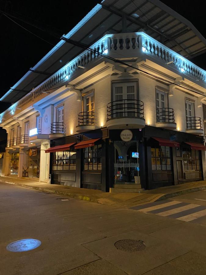 Hotel Valcon Santa Rosa de Cabal Extérieur photo