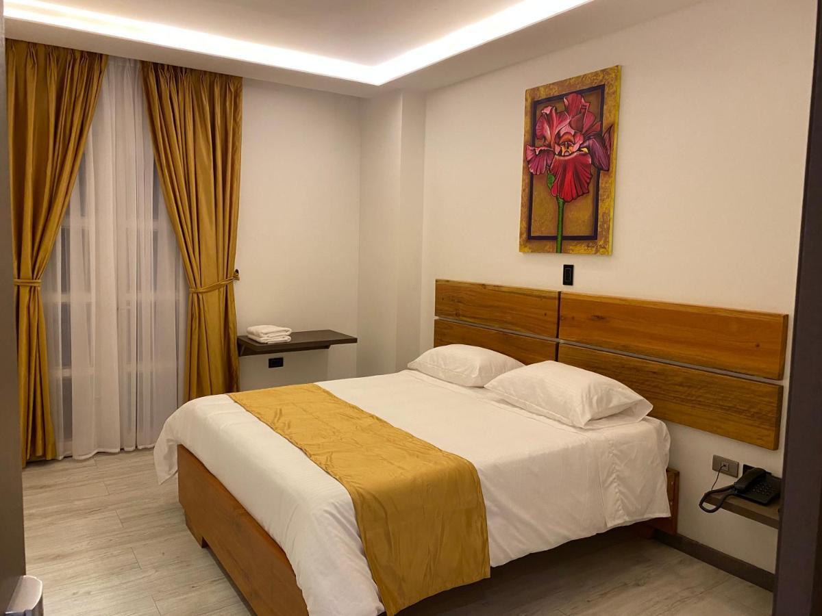 Hotel Valcon Santa Rosa de Cabal Extérieur photo